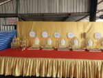 เช่าเวทีสงฆ์+โต๊ะหมู+อาสนะสีครีมทอง