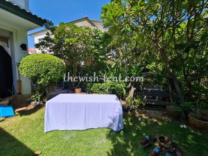 เช่าโต๊ะ เช่าเก้าอี้ เช่าโต๊ะเหลี่ยมคลมผ้าสีขาว