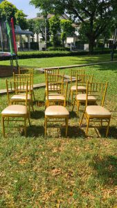 เช่าเก้าอี้ชิวารี-สีทอง เช่าเก้าอี้งานแต่ง - Image 2