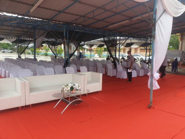 เช่าชุดโซฟาสีขาว - Image 4