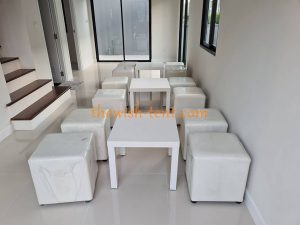 เช่าชุดเก้าอี้ลูกเต๋าสีขาว