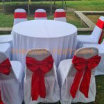 เช่าโต๊ะ-โต๊ะจีน1.5ม.เก้าอี้บุนวมคลุมผ้าขาวโบว์สีแดง