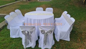 เช่าโต๊ะ-โต๊ะจีน1.5ม.+เก้าอี้พลาสติกคลุมผ้าสีขาว+โบว์สีเงิน - Image 4