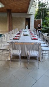 เช่าชุดโต๊ะเหลี่ยมเก้าอี้คริสตัล เช่าเก้าอี้ชิวารี เช่าโต๊ะเหลี่ยม