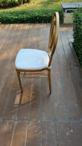 เช่าก้าอี้ชิวารี โรสโกลด์ พนักลม