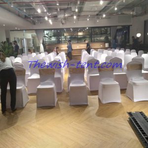 เช่าเก้าอี้บุนวม-มงกุฎทอง+ผ้ายืดสีขาว