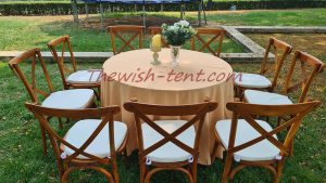 เช่าโต๊ะกลม เก้าอี้ชิวารี ครอสแบล็ค