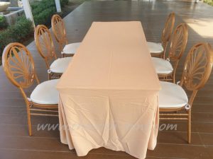 เช่าเก้าอี้ชิวารี-ควีนส์ เช่าโต๊ะเหลี่ยมผ้าคลุมสีทอง - Image 4